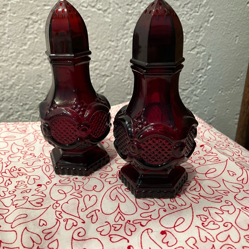 Vintage, 1978 Avon, Cape Cod salt and pepper shakers